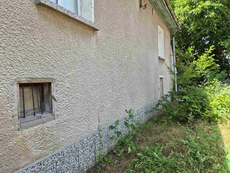 Продава се Къща в с. Чешнегирово, Област Пловдив - 100 кв.м за 550 €/кв.м - Снимка #1