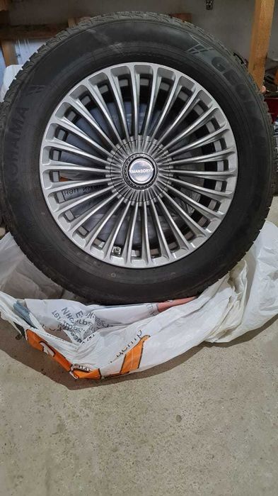 Продам резину лето 245/60/18