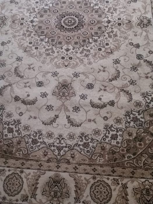 Продам ковер 2.5 на 5 метров