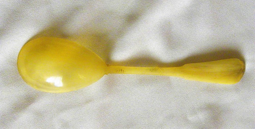 Елегантна лъжица от биволски рог