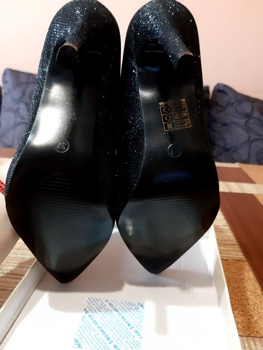 Официални обувки