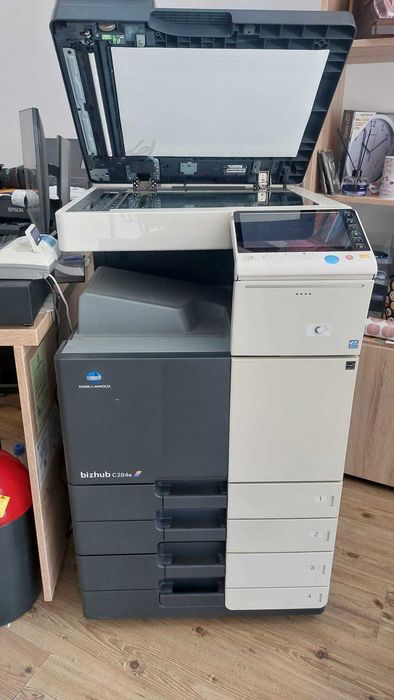 Imprimanta multifunctionala A3+ Color Konika Minolta BizHub C284e