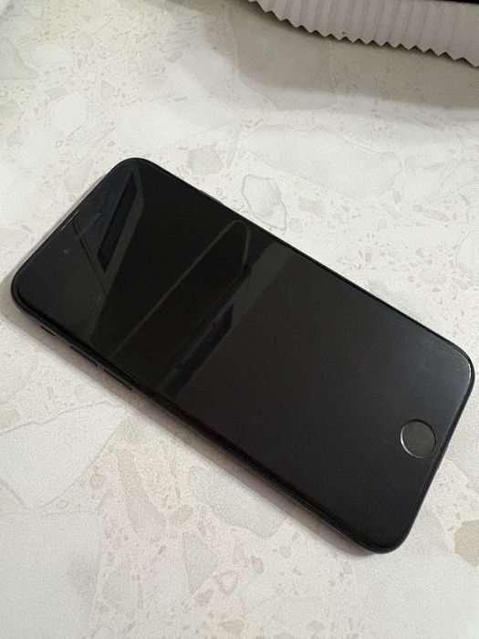 Айфон 7 IPhone 7