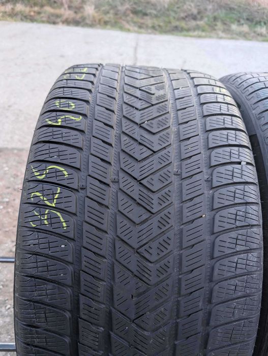 SET 2 Anvelope Iarna 325/40 R22 PIRELLI Scorpion Winter 114V