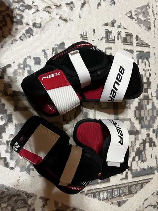 Продаю хоккейную форму