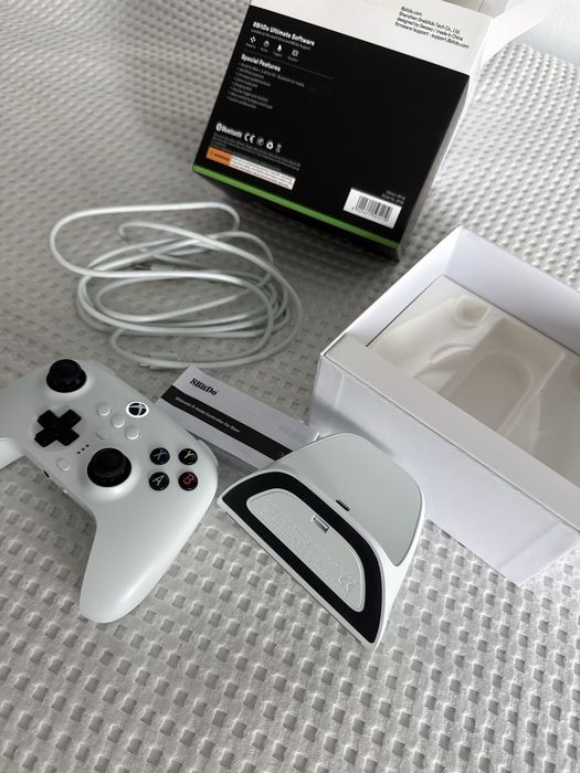 Vand controler origina l 8BitDo