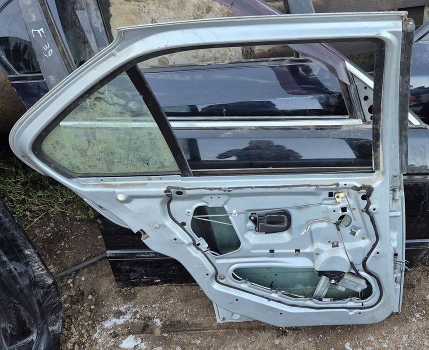 Задние двери на бмв е36