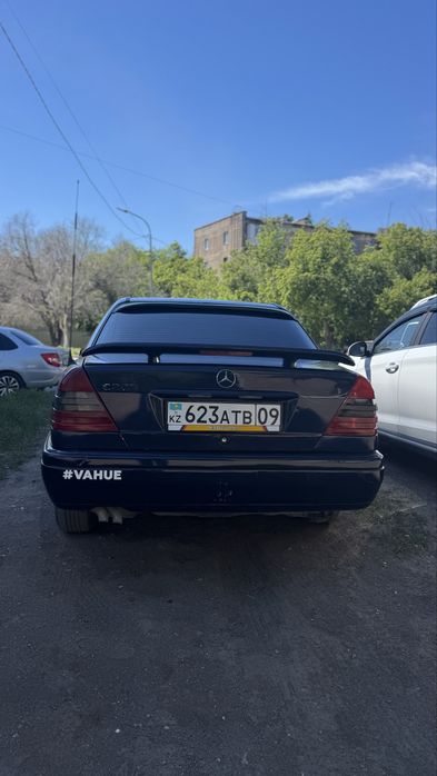 Мерседес с220 продаю