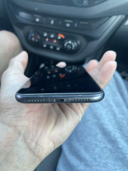 iphone 11. ГБ128. %100