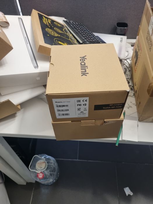 SIP-телефон Yealink SIP-T23G