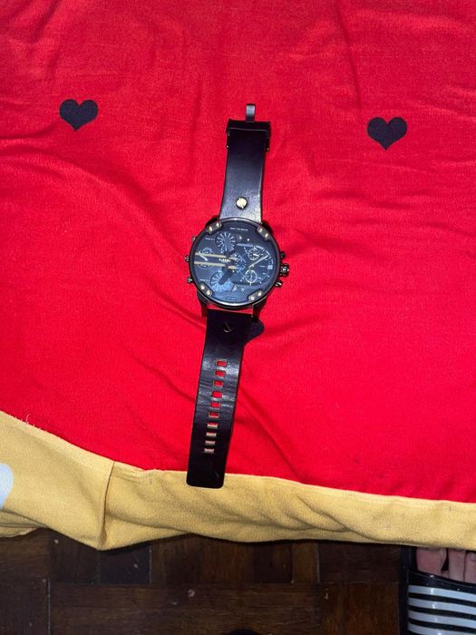 Ceas DIESEL în stare bună