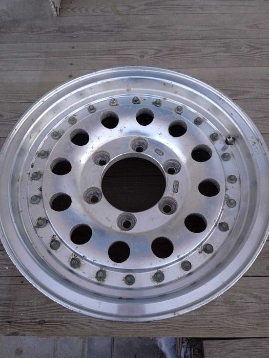 Диски на внедорожник R15