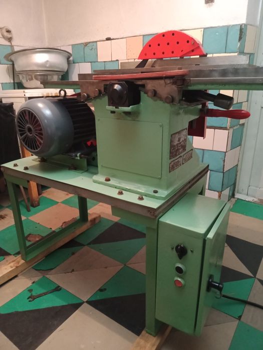 Циркулярка, фуганок, фрезер и точило