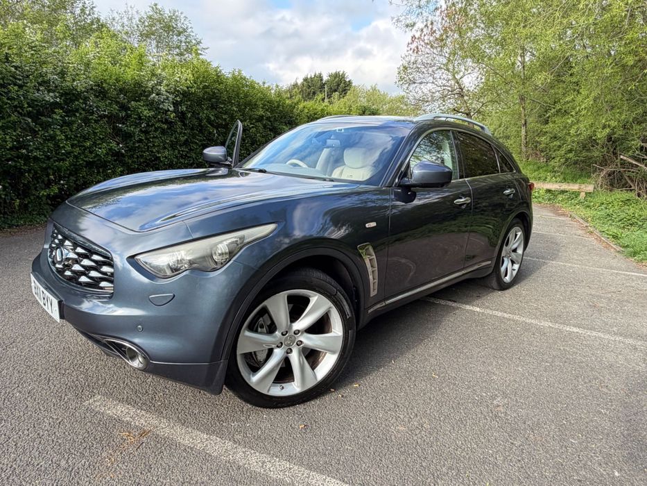 Infiniti FX30d S GT