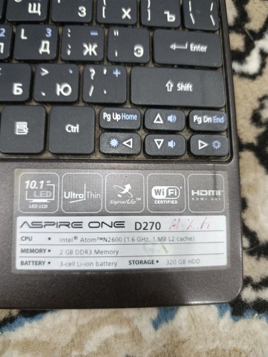 Нет бук и ноутбук acer. Toshiba