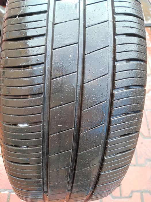 Goodyear 205 55 16 EfficientGrip