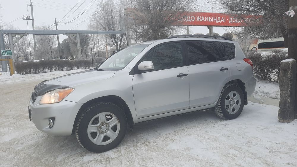 Тойота Рав 4 продам