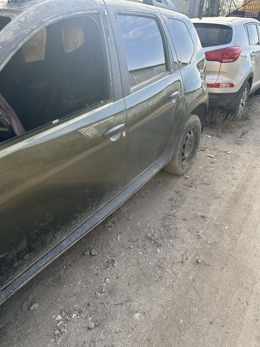 Рено дастер 2л механика полный привод.