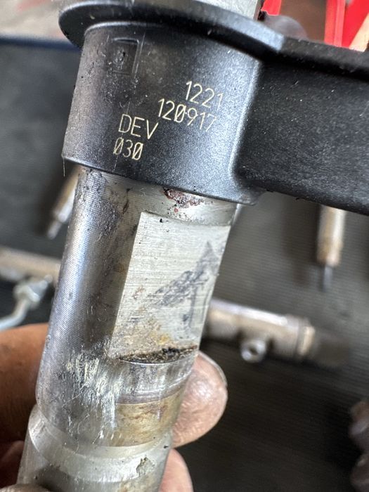 Дюзи помпа реял за бмв 3.5d 313кс