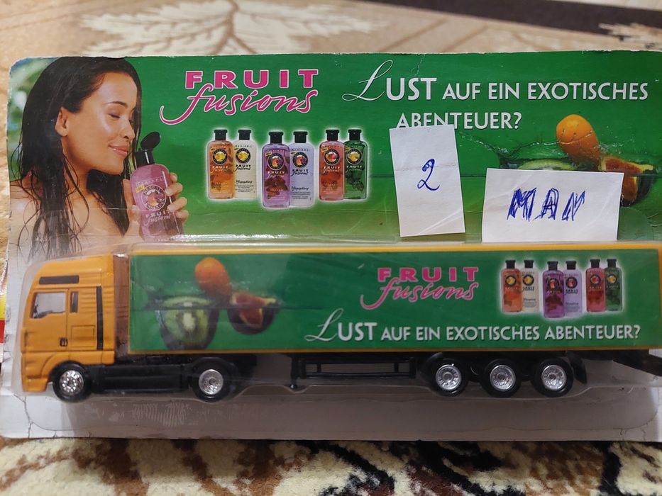 Метални камиончета