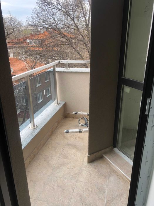 Продава се Тристаен апартамент в Пловдив, Съдийски - 132 кв.м за 2008 €/кв.м - Снимка #10