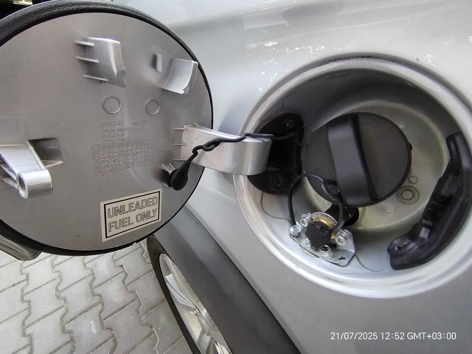 Chevrolet Captiva 2.4 4x4 Юбилейно издание 7 места Газ/Бензин 2012 г.