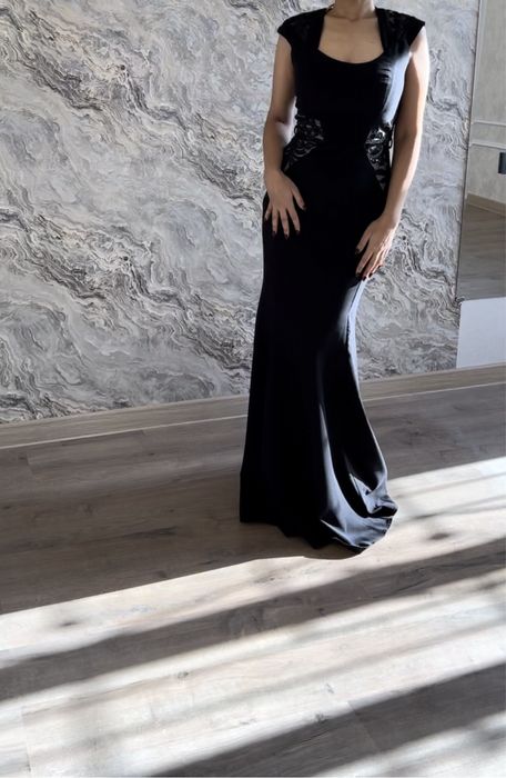 Вечерное платье