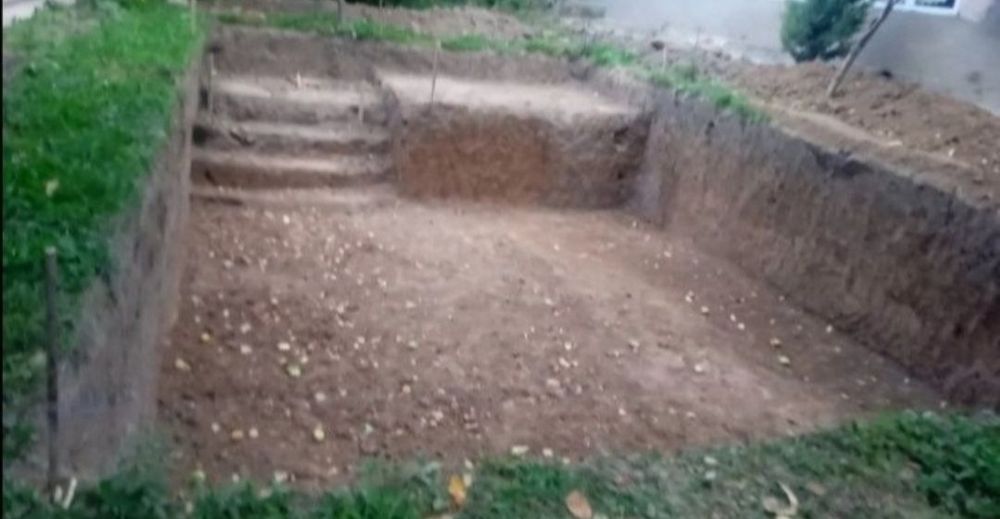 Ура тиранше падвол бассейн сантехник