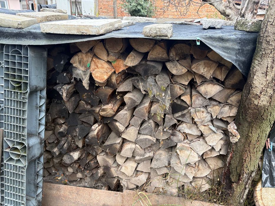 Дърва за огрев     .