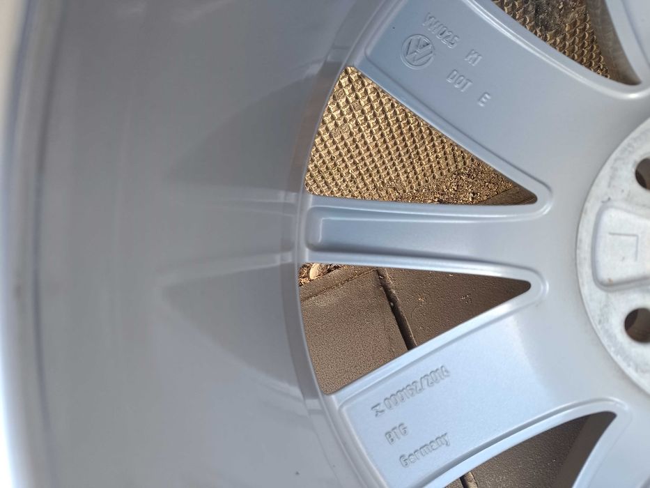 ОРИГИНАЛНИ джанти 18 ' цола 5x112 VW Tiguan / Фолксваген 7J ET43 57,1