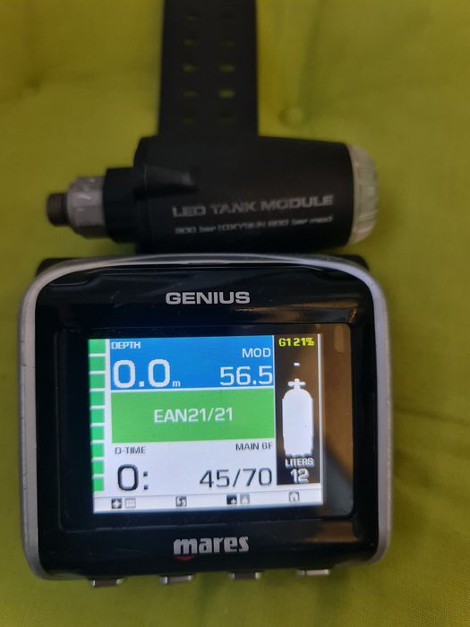 Водолазен компютър Mares Genius + Transmitter