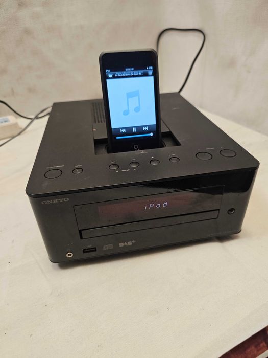 Microsistem Audio Onkyo CR-245DAB | CD, DAB+, USB, Dock iPod/iPhone