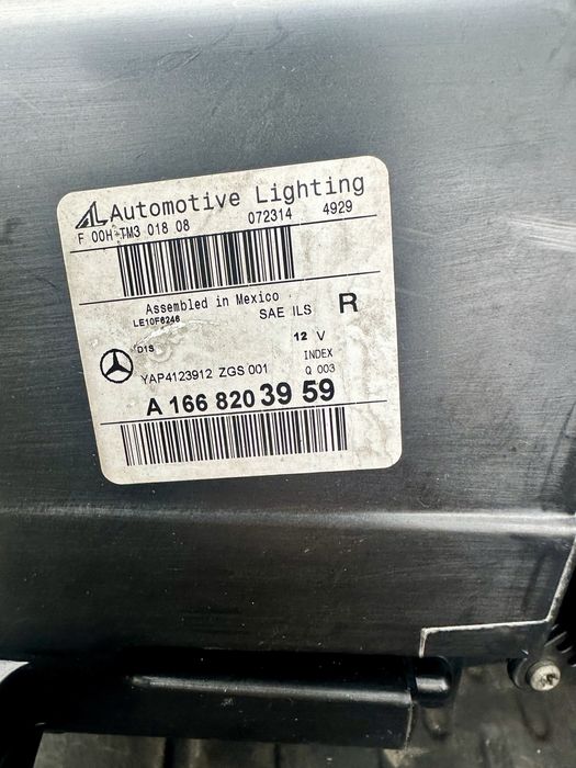 Десен фар Mercedes GL