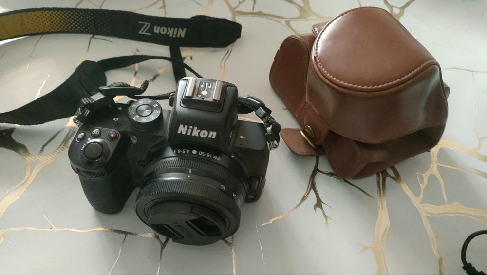 Срочно продам Nikon z 50