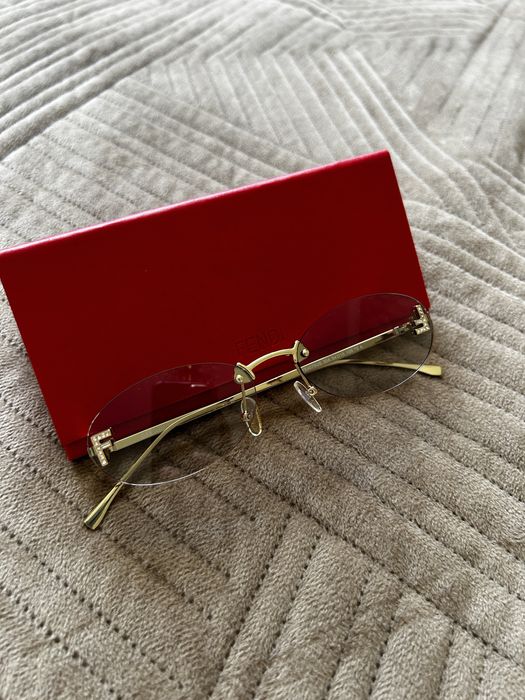 Продам очки Фенди