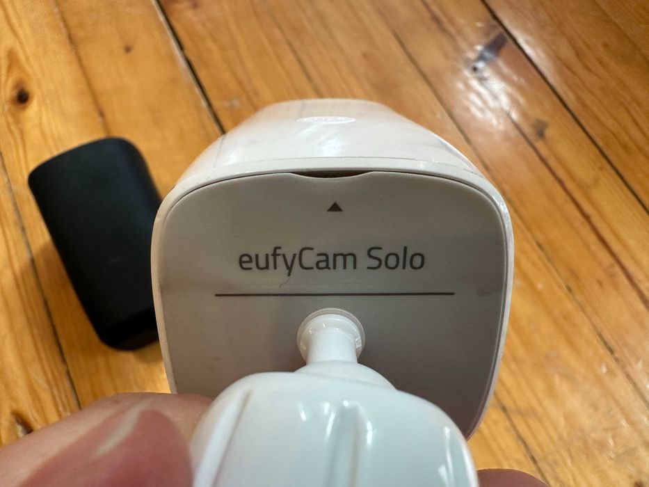 Wi-Fi камера eufyCam SoloCam E20 - 1080p