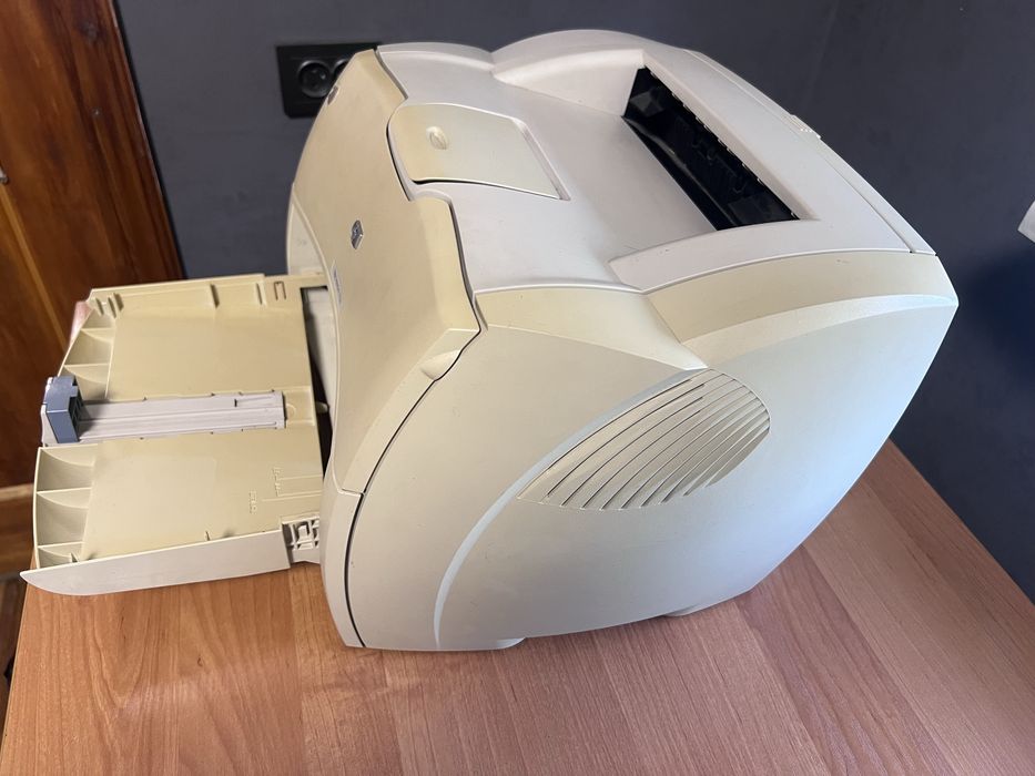 Продам принтер Hp LazerJet1150