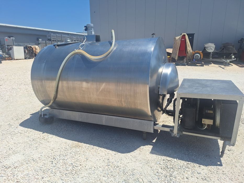 Хладилна вана за мляко