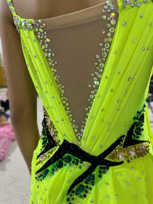 купальник для художественной гимнастики