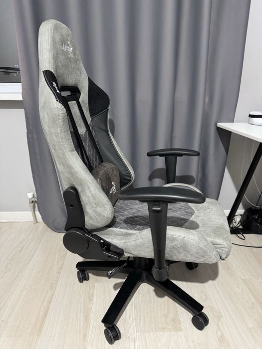 Компьютерное кресло aerocool duke