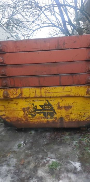 Vand container ,moloz , deșeuri