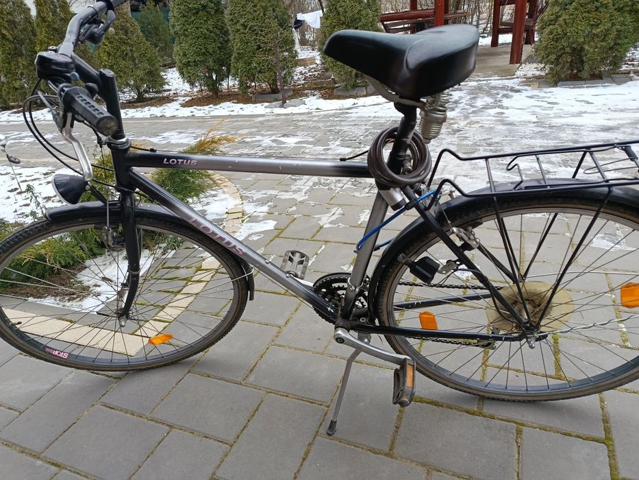 Vand bicicleta Lotus pt bărbați adusa din Germania