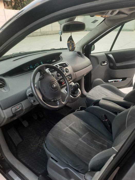 Renault Scenic 2004 de vanzare.