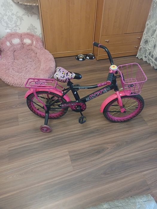 Продаю детский велосипед.