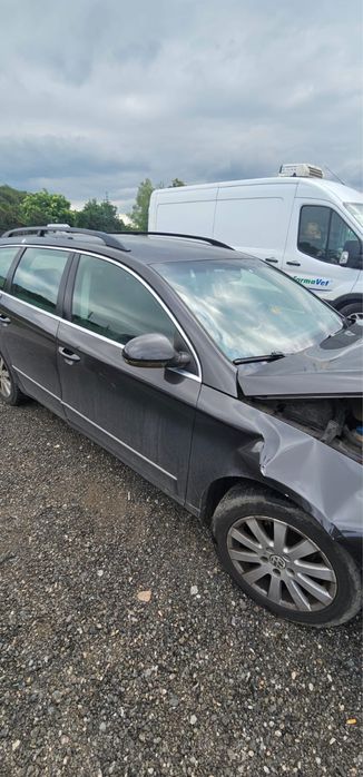vand passat lovit in fata