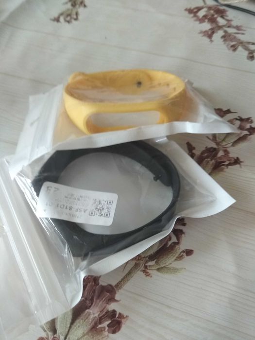 Каишка за гривна, 2 за 4 лв