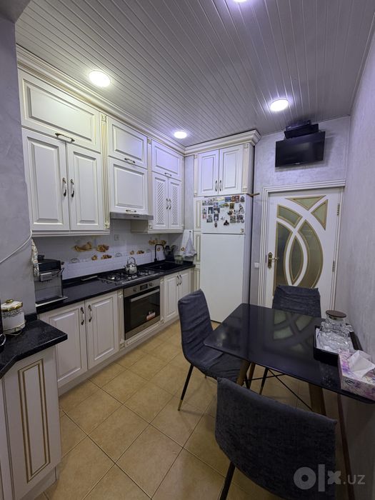 Продам 3 комнатную квартиру Паркенский