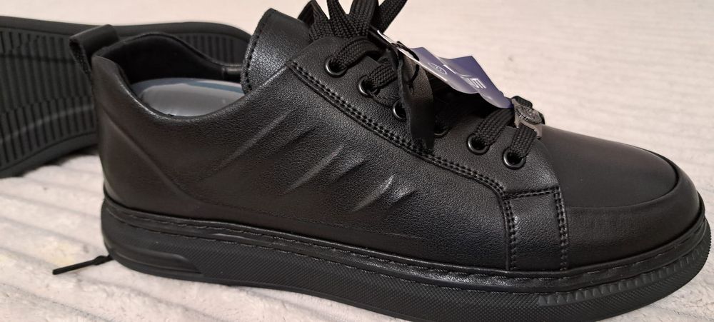 Pantofi sport din piele