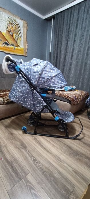 Продаю санки-коляска