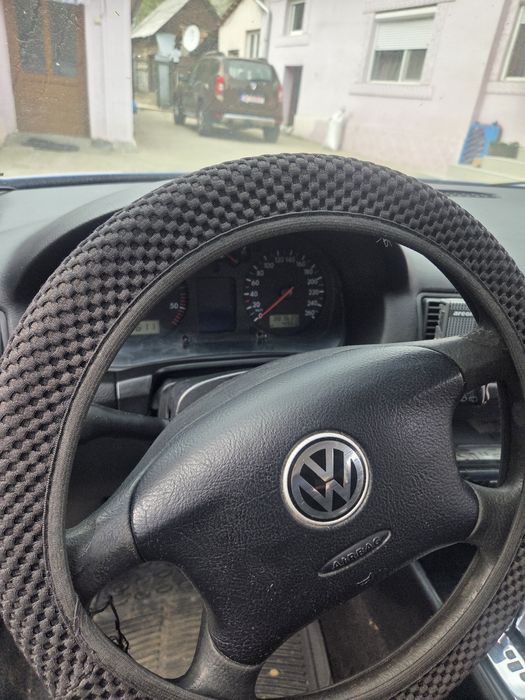 Vand Golf 4 Break 1.9 Diesel  ITP valabil 1 An ofer fiscal...